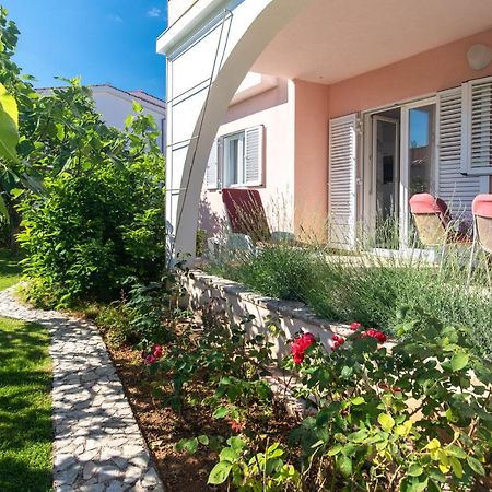 Apartment Lavanda With Beautiful Garden 克尔克 外观 照片